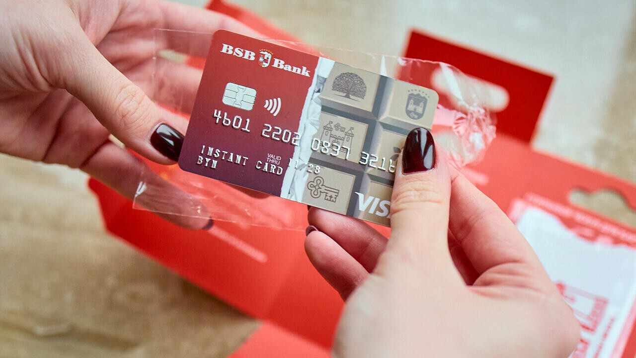 От супермаркета до кошелька: как «быстрые карты» меняют рынок банковских услуг