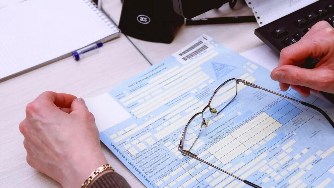 Белоруска принесла такой больничный, что пришлось позвонить в милицию