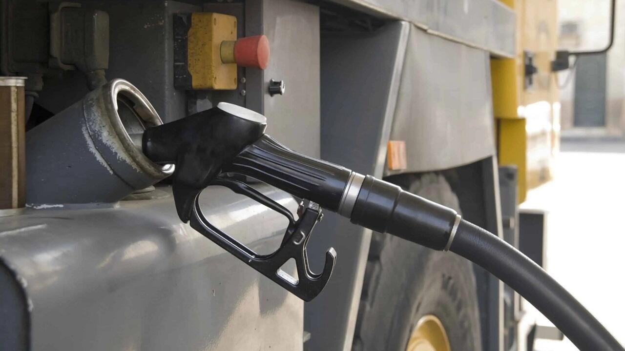 Еще одна соседка Беларуси вводит лимиты на ввоз топлива в бензобаках фур