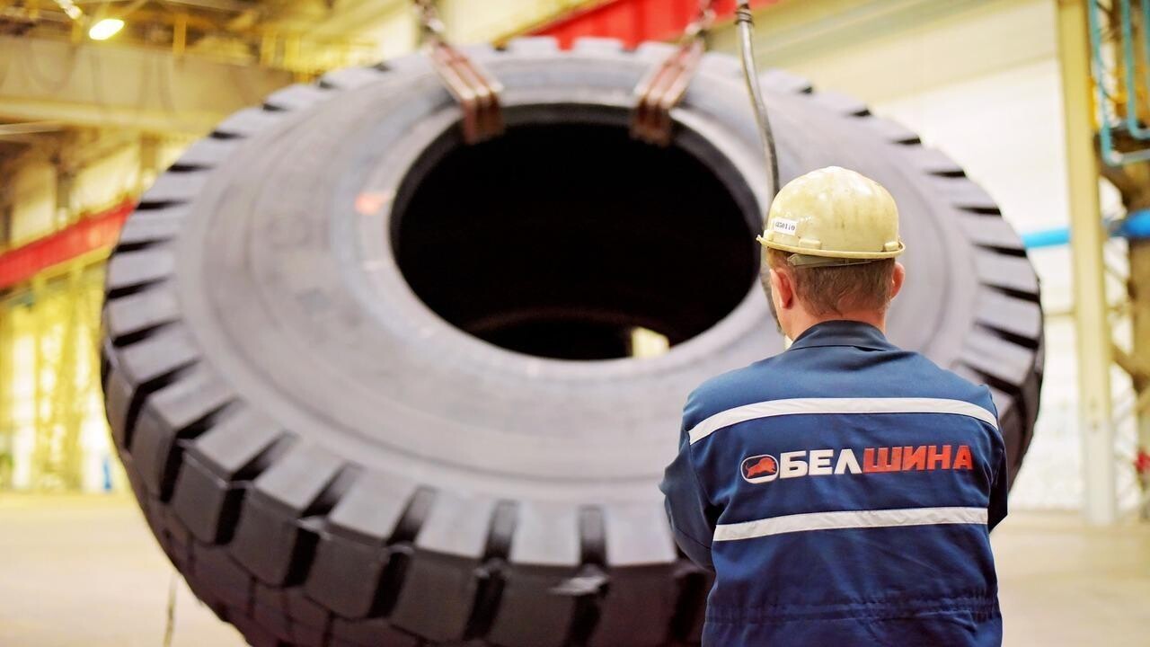 ЕС повторно ввел санкции против «Белшины», которые ранее отменил суд