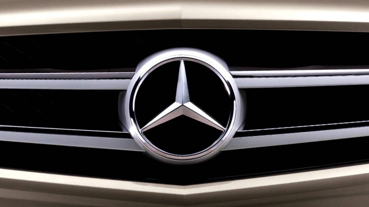 Mercedes-Benz выбыл из топ-3 самых дорогих брендов Европы