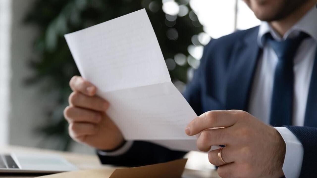 Обязан ли наниматель выдавать расчетный листок?