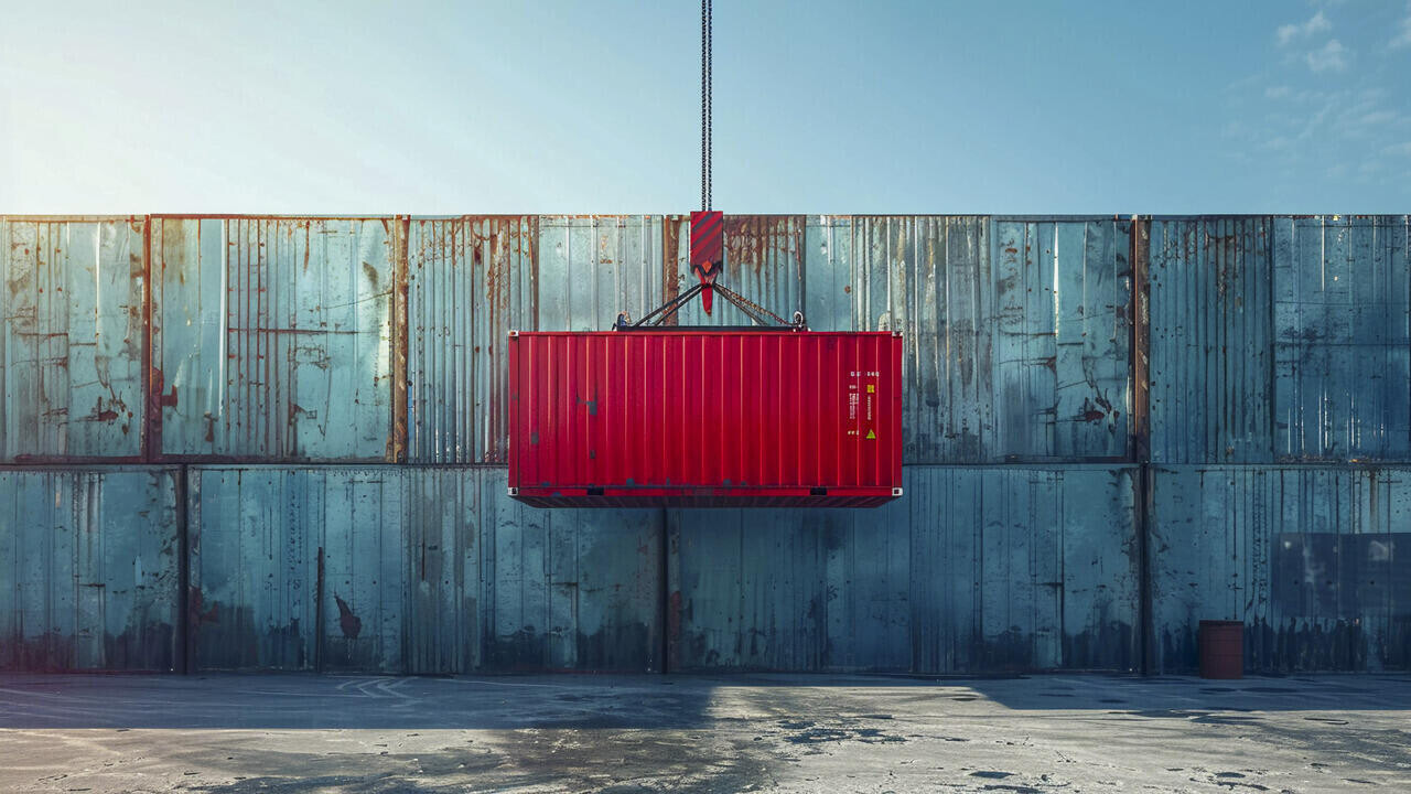 Отрицательное сальдо превысило $4,5 млрд. Что происходит с внешней торговлей Беларуси