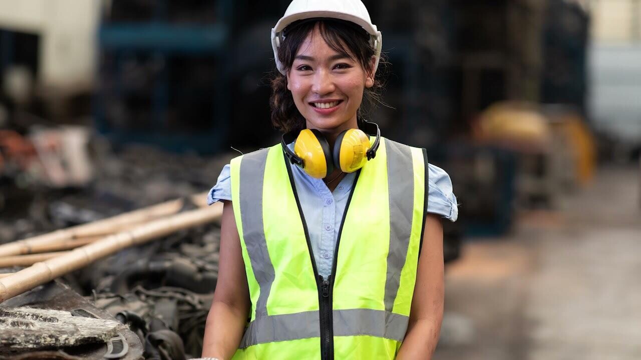 Стало известно, сколько сейчас в Беларуси иностранных работников