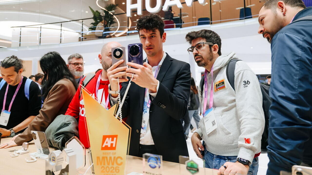 Новый Mate 80 Pro и планшет, заменяющий ноутбук: что Huawei показала на выставке MWC 2026 в Барселоне