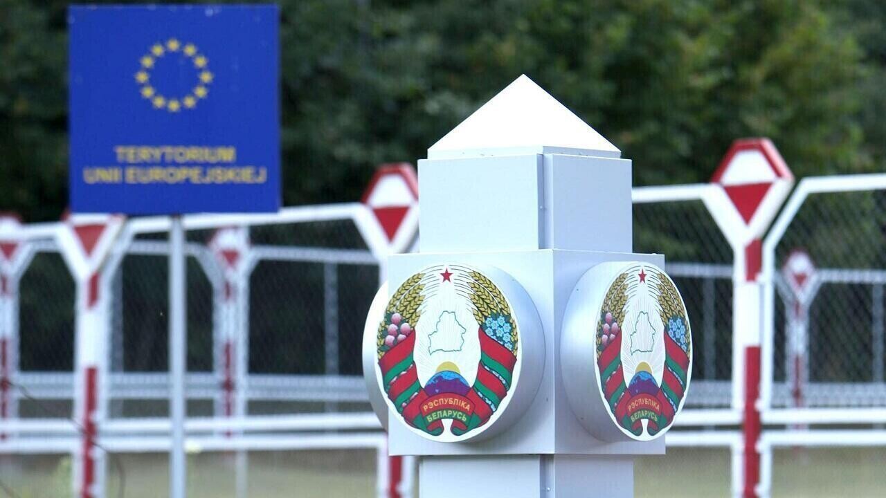 Белорусам обещают удаленную регистрацию авто в электронной очереди на границе