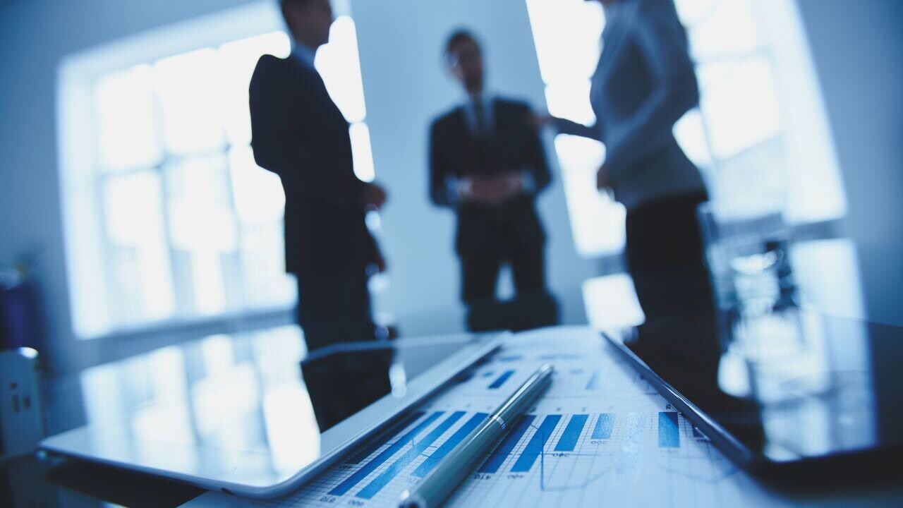 Как работать с рекламой в интернете в Беларуси: эксперты рассказали о правилах, документах и юридической безопасности