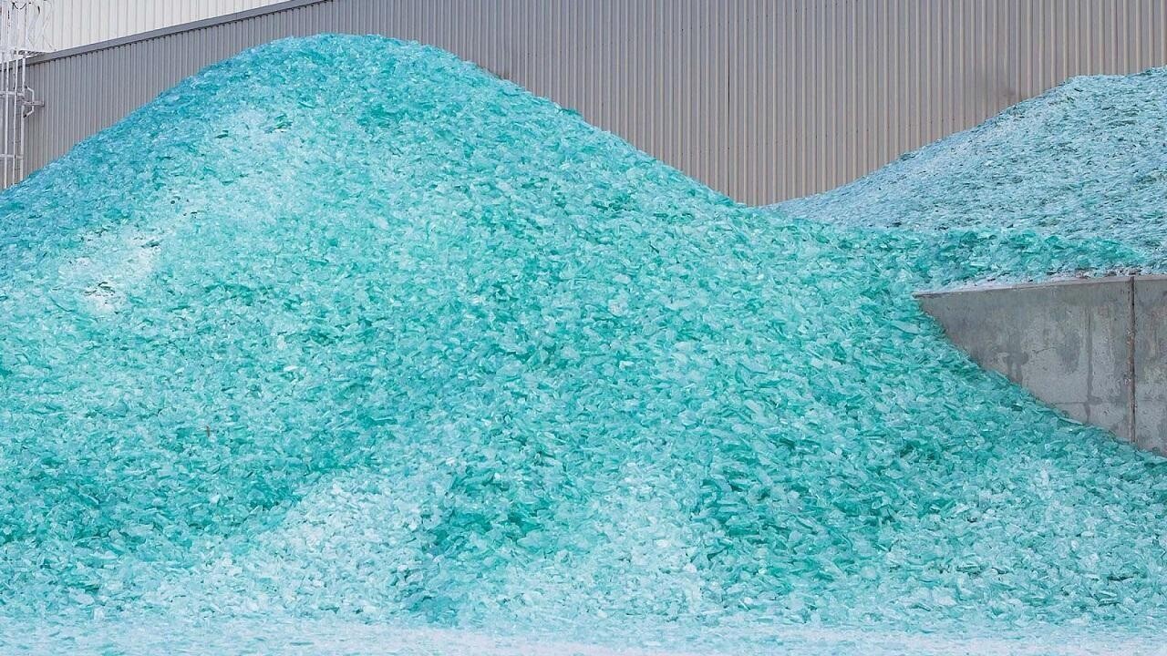 Власти Беларуси снова ввели в стране лицензирование экспорта стеклобоя