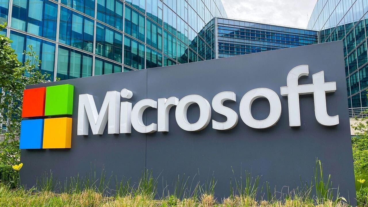 За июнь Microsoft подешевела на $600 млрд. Что происходит с гигантом?