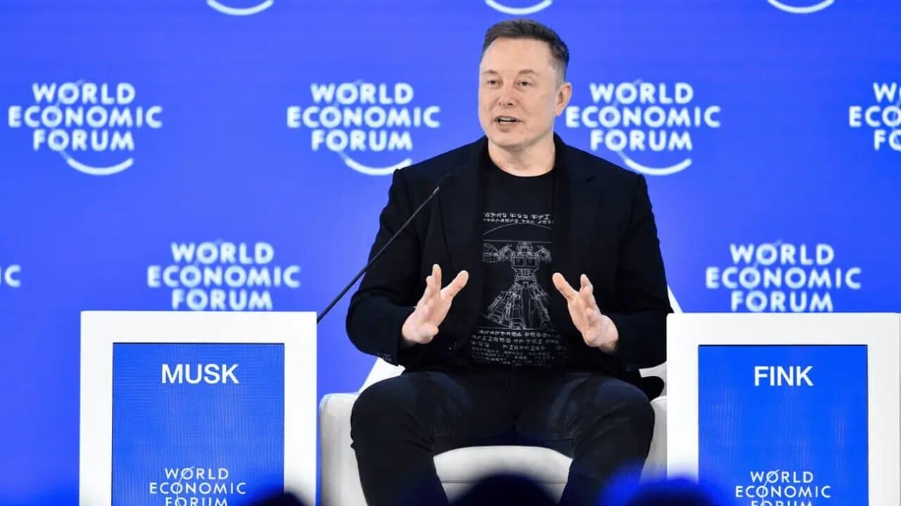 Илон Маск пообещал подарить каждому ребенку в США по акции SpaceX