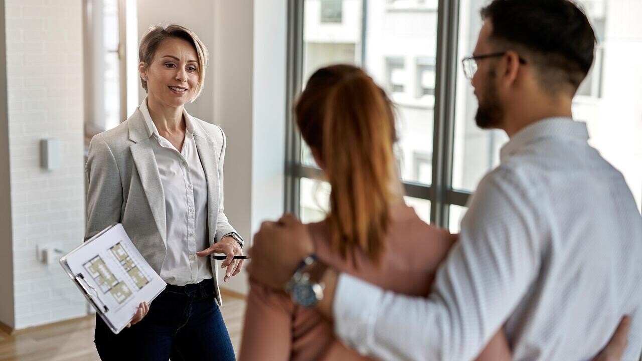 В Беларуси обновили тарифы на риэлторские услуги. Что меняется?