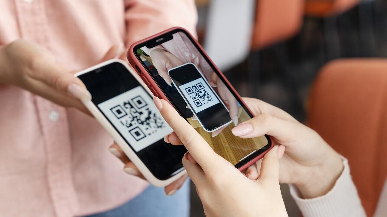 В Беларуси презентовали национальный сервис QR-платежей