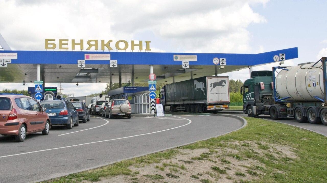 Литва возобновила пропуск авто на границе с Беларусью