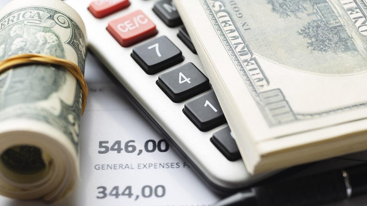 Налоговики нашли у риэлторской фирмы неучтенную выручку на 1,4 млн рублей