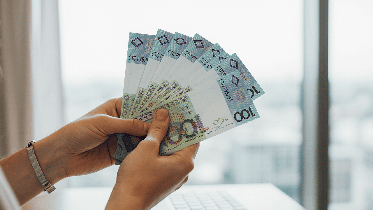 Денежные доходы белорусов стали расти быстрее. Какой регион в лидерах?