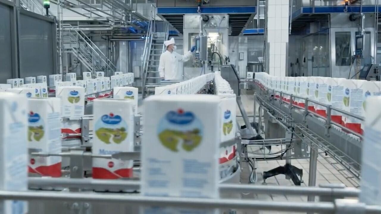 «Савушкин продукт» ищет работников: какие зарплаты предлагают