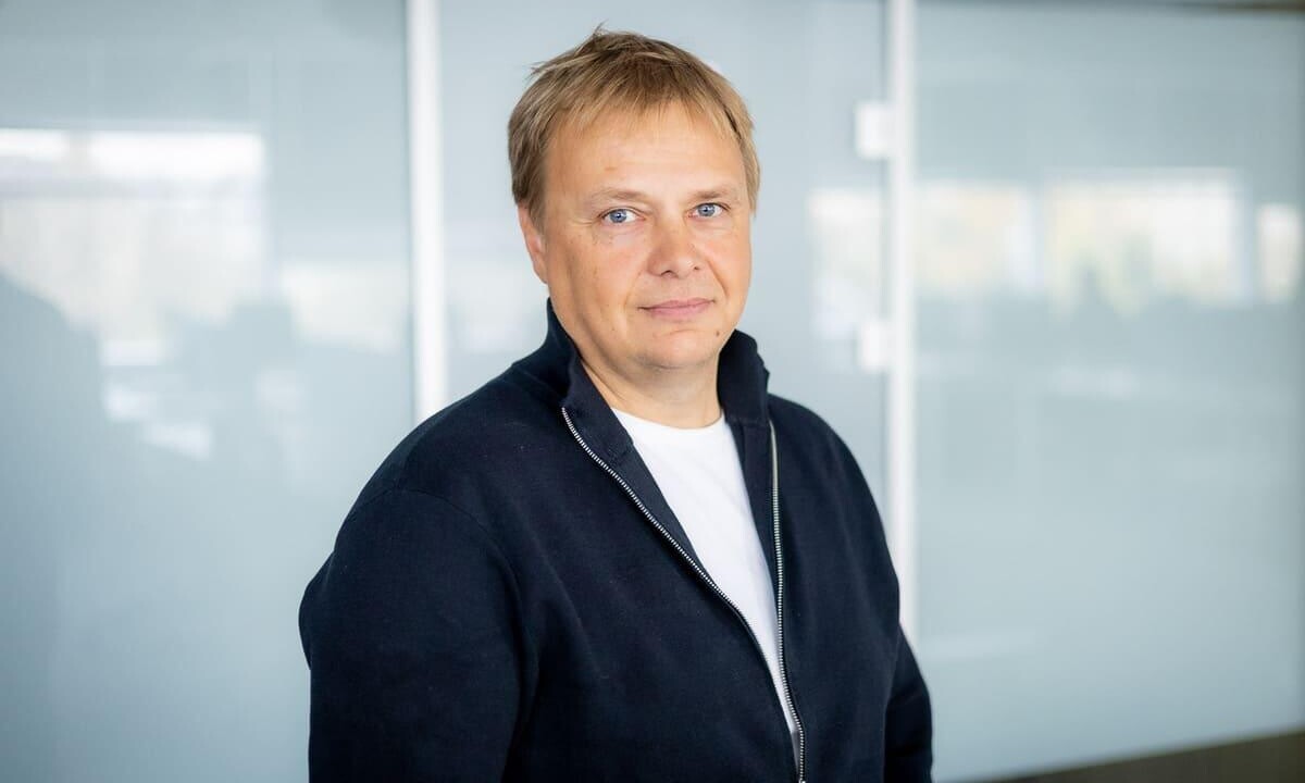 Когда продавать машину не хочется, а деньги нужны. Как работает возвратный лизинг