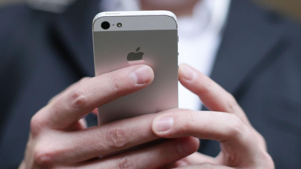 Приложения Альфа Банка перестали открываться на iPhone: что происходит