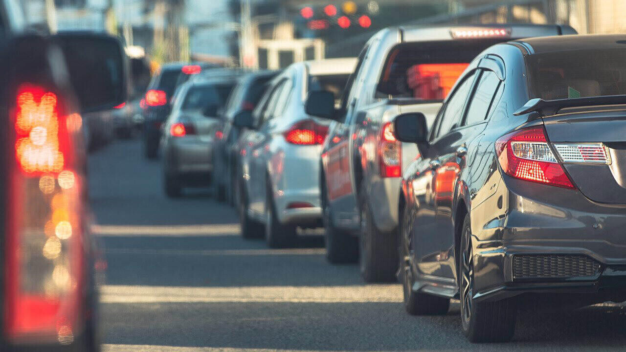 Более 1300 легковушек ожидают въезда в Польшу: где самая большая очередь на границе