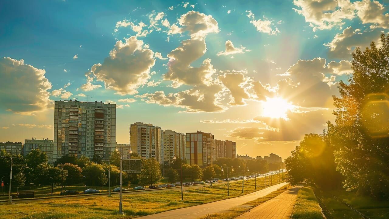В конце недели в Беларуси будет до +33°C: объявлен оранжевый уровень опасности