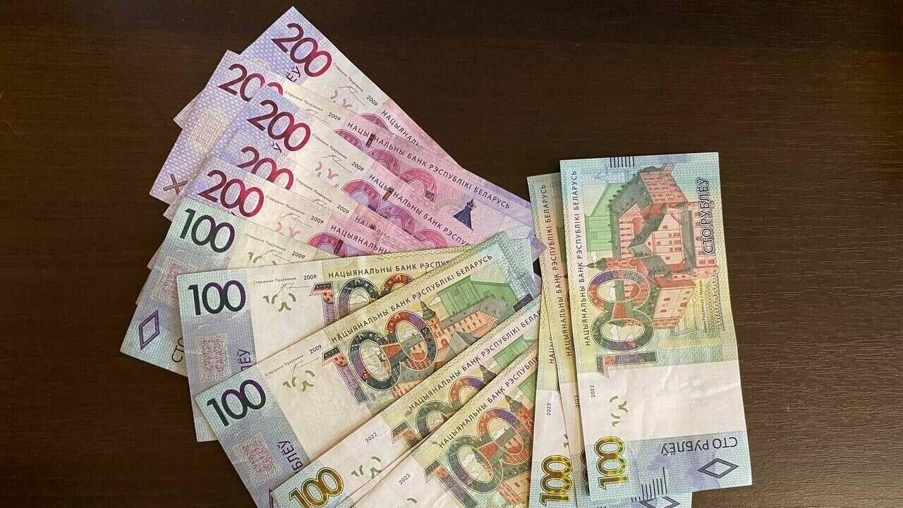 6000 рублей без диплома вуза: кого ищут в Беларуси