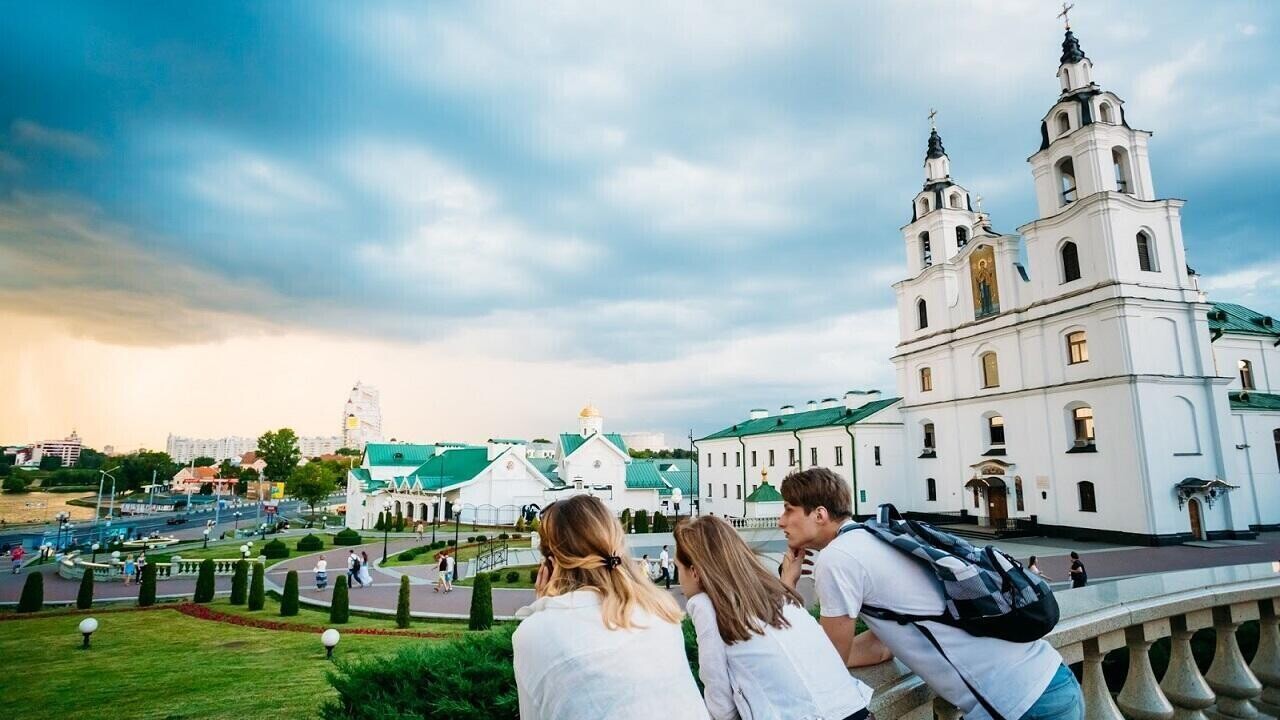 Минск возглавил список топовых городов у туристов из РФ – спрос ощутимо вырос
