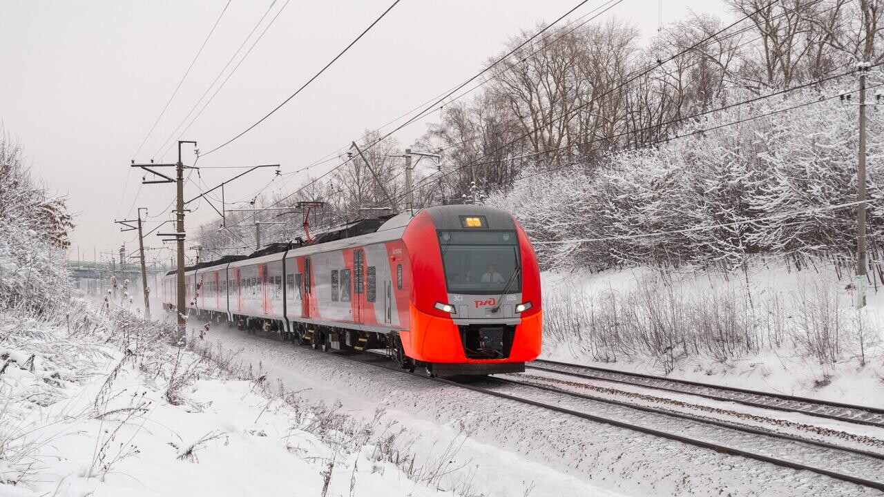 Ехавшая из Москвы в Минск «Ласточка» попала в ДТП. Поезд пришлось заменить