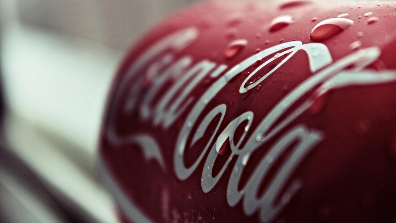 «Так просто лучше». Трамп убедил Coca-Cola изменить состав ее напитков