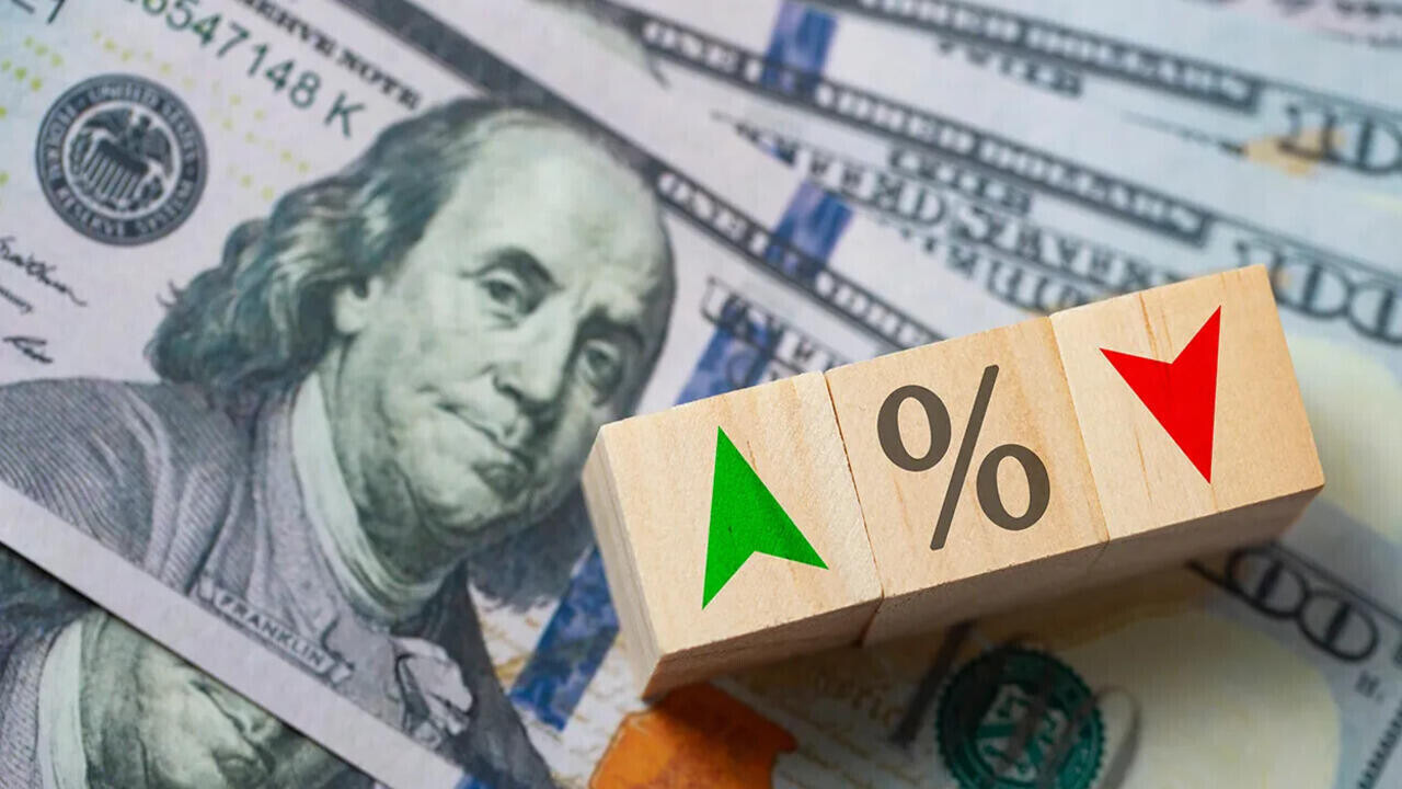 Названы лидирующие валюты по укреплению к доллару