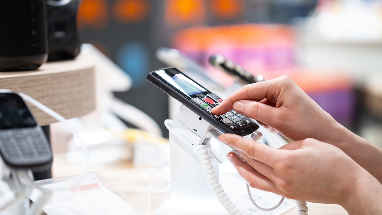 «Черная пятница» на смартфоны. Мы проверили – всё не так, как ожидалось