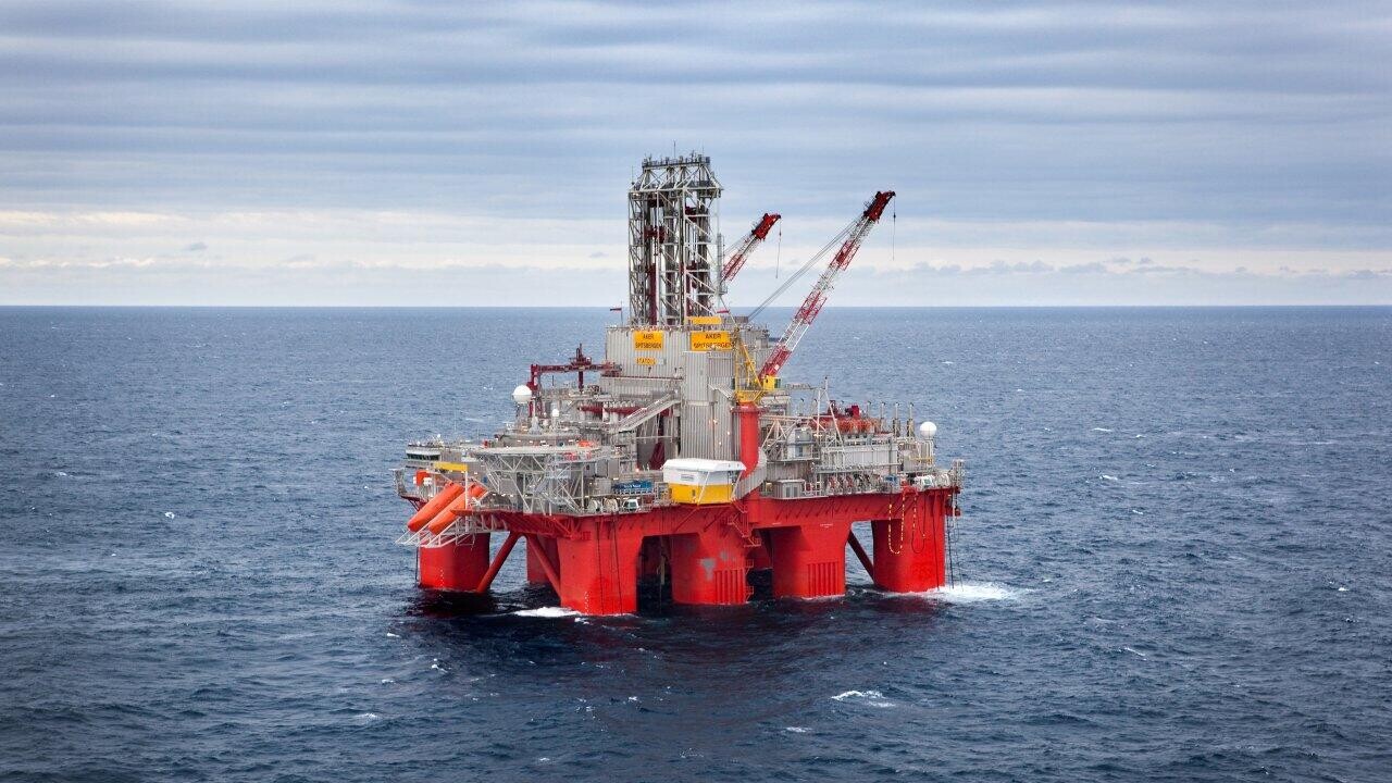 Минчанин хотел устроиться на нефтяную платформу и потерял 7200 рублей