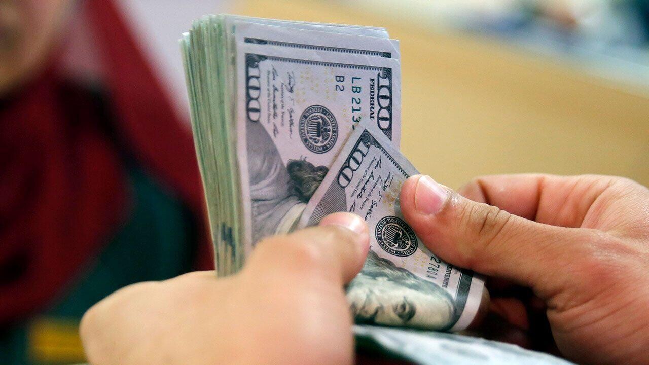 Белорус одолжил знакомому $43 000, а тот перестал выходить на связь