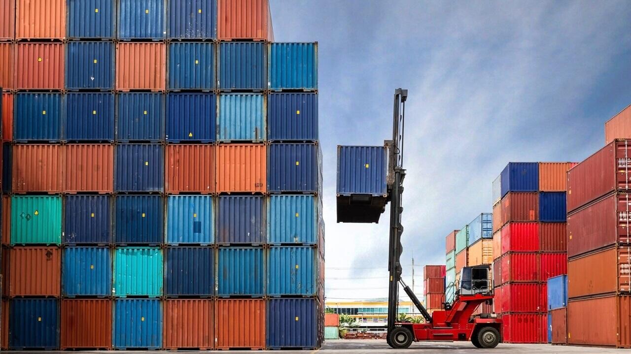 В Беларуси отрицательное сальдо внешней торговли товарами перевалило за $5 млрд