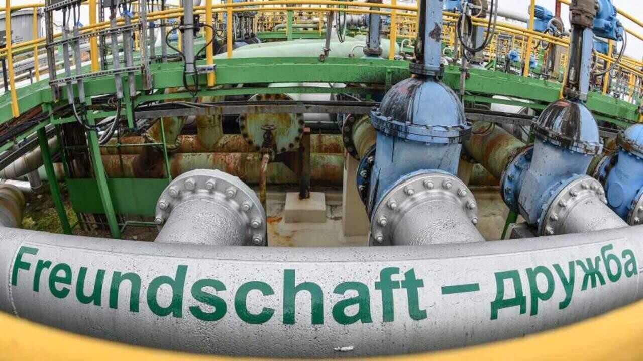 Казахстан увеличил поставки нефти по «Дружбе» в Германию почти на 40%