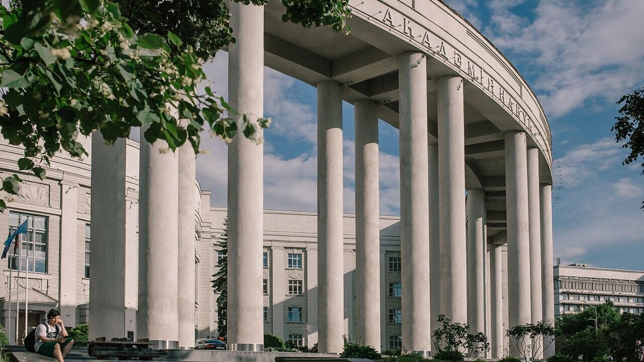 В Академии наук грядет оптимизация: будут избавляться от ненужных зданий и активов