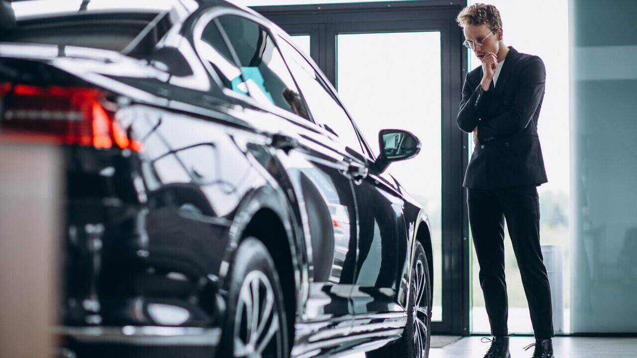 Китайские автосалоны массово закрываются в России. В чем причина?