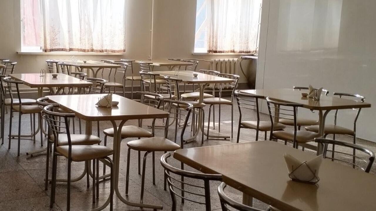Просрочка и недовесы. Госконтроль закрыл столовую после проверки