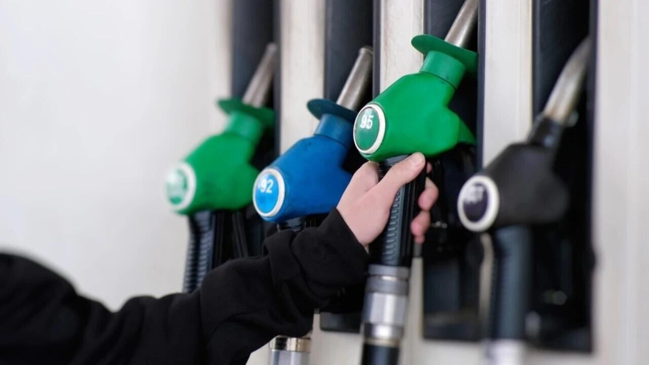 Плюс 3 копейки. В Беларуси снова подорожало топливо