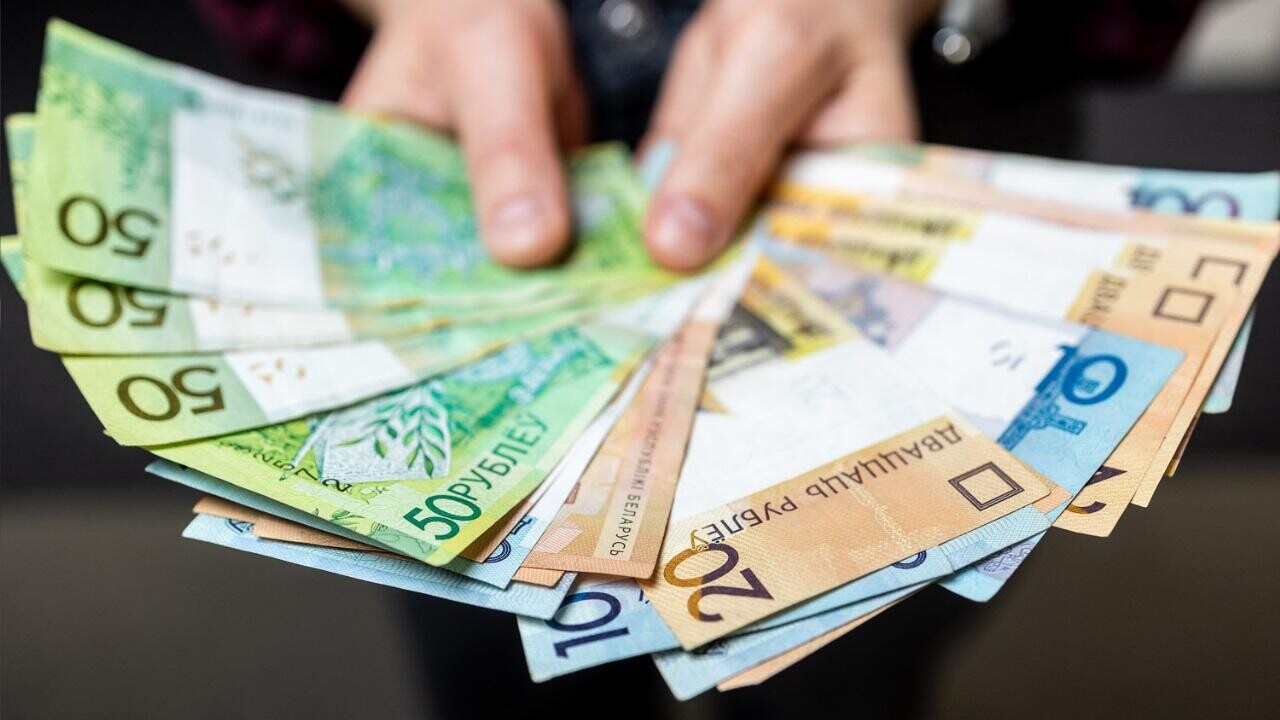 Широкая денежная масса в Беларуси выросла: наличных в обороте стало больше