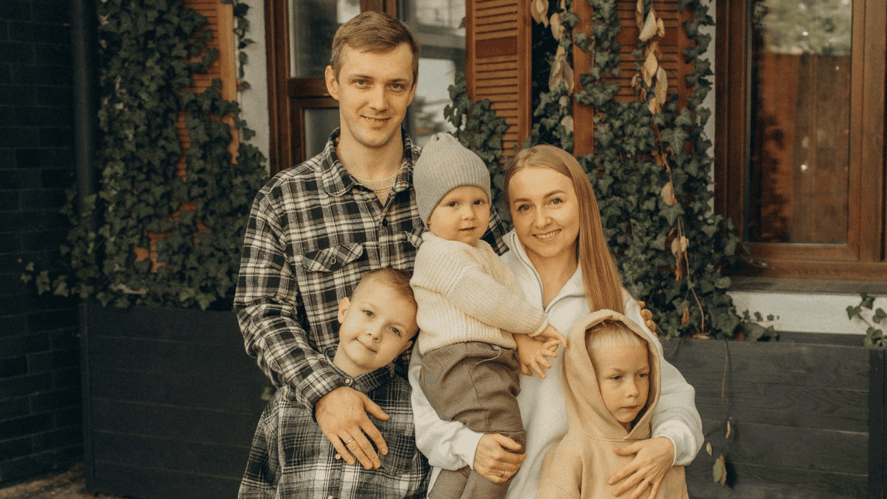 «Коммуналка выросла в несколько раз». Семья сменила квартиру на дом и рассказала о расходах