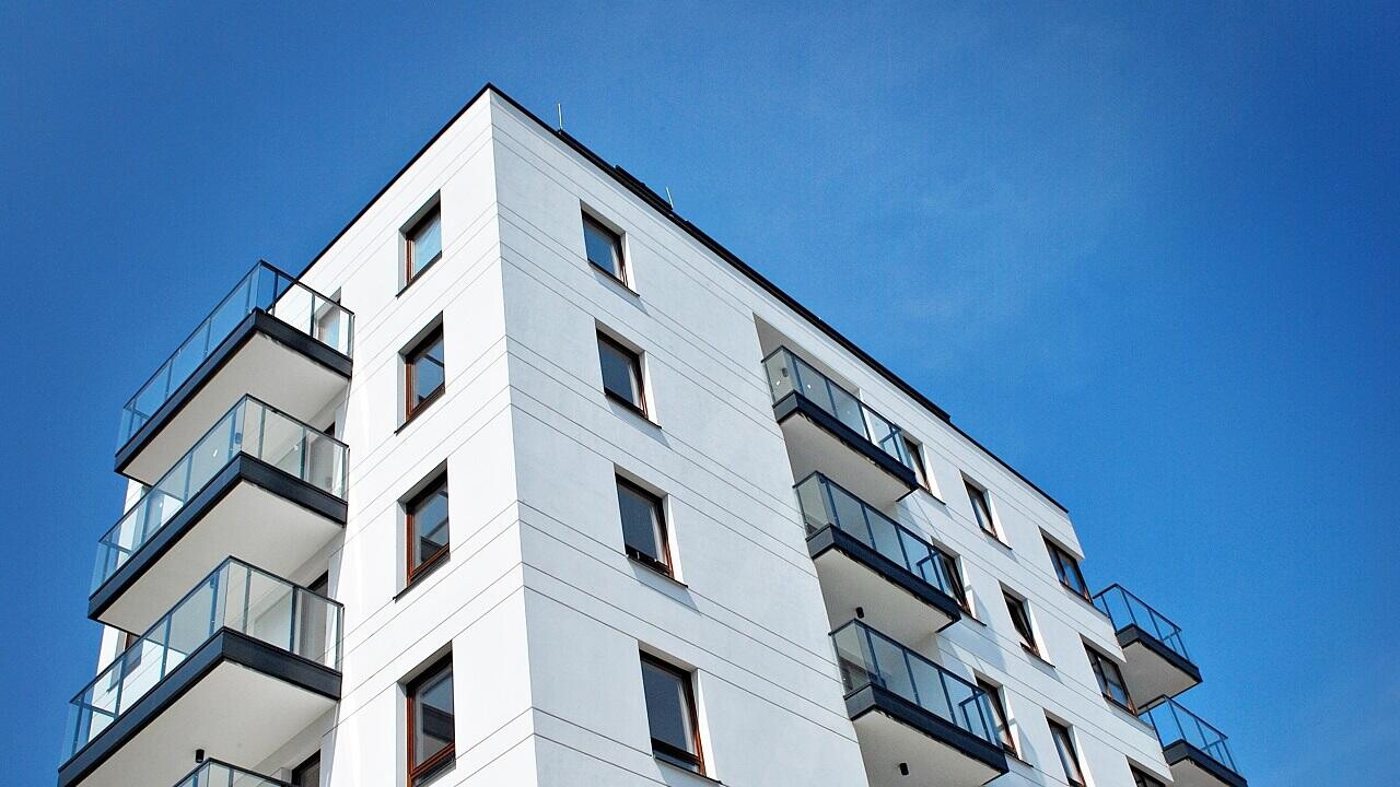 Чеки «Жилье» проиндексировали в Минске. Что теперь с расценками?