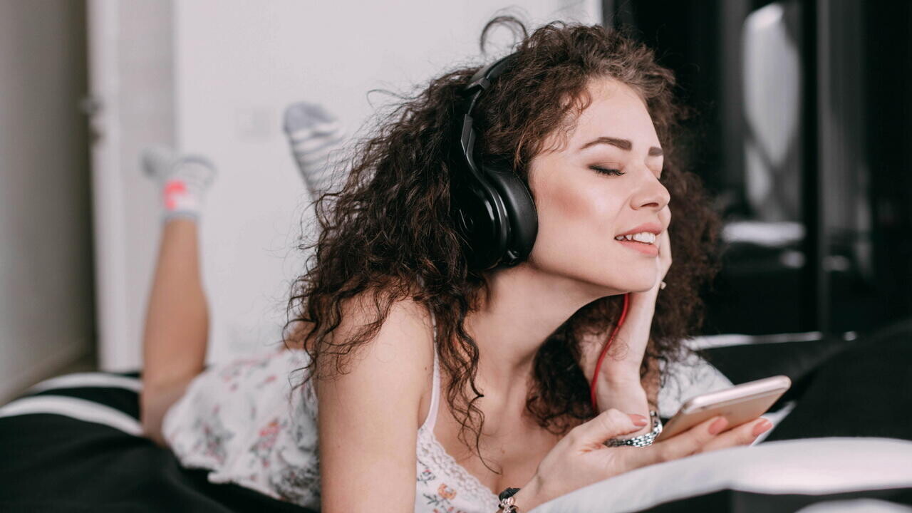 Стали известны самые популярные белорусские исполнители: кто в списке? 