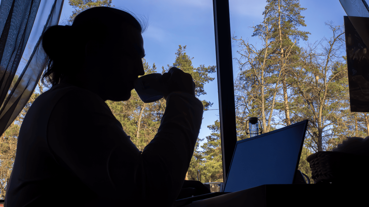 Белорус покупал доллары –  и потерял на этом 1550 рублей. Как не попасть в такую же ситуацию